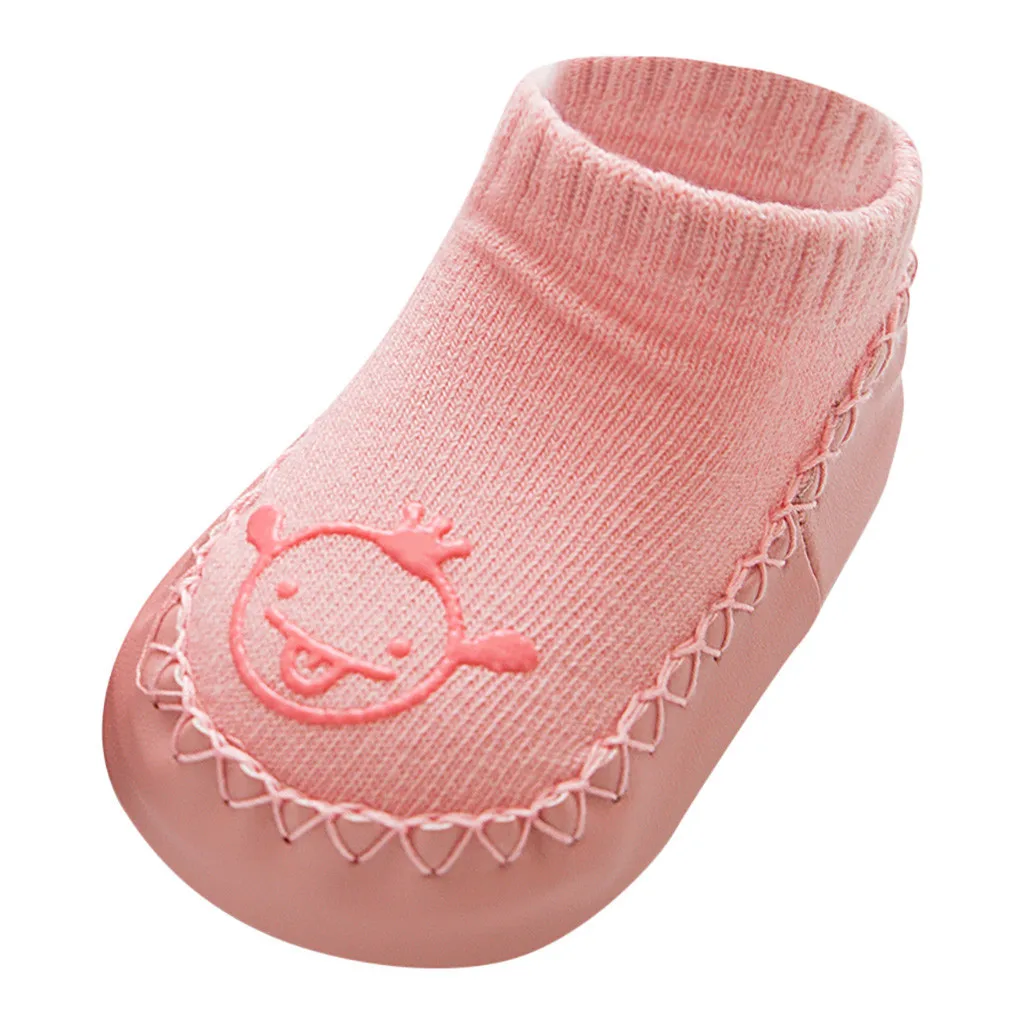 Носки для малышей нескользящие носки для новорожденных, коллекция года, модные милые Носки с рисунком для мальчиков и девочек Теплые нескользящие носки-тапочки для малышей Calzini Neonato