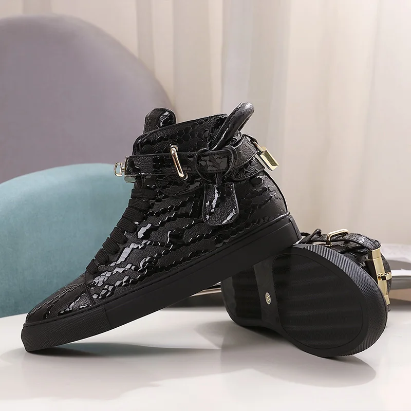 Phenkang Men Embossed Crocodile High Top Sneakers Lock Lace Red Flats Real Leather Designer Boots Men&lsquo;s Casual Shoes