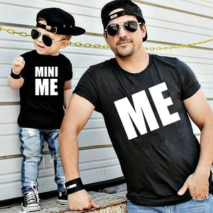 Camiseta con estampado "ME and MINI me", ropa a juego para Familia, padre e hijo, ropa para niños, camisetas de aspecto familiar