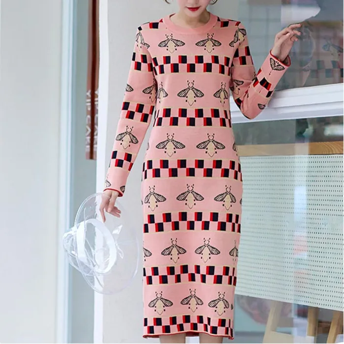 

High Quality Women Fashion Plaid Bee Jacquard Long Sleeve Round Collar Holiday Casual Knitting Mid-Calf Sweater Dress Dresses