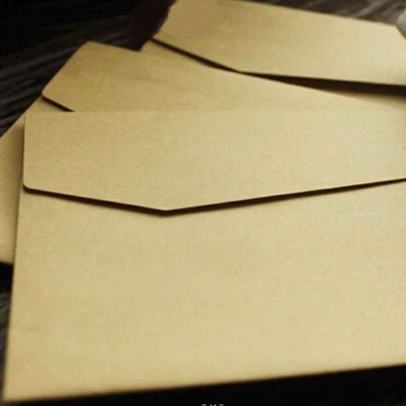 

100Pcs/Lot Vintage Kraft Paper Envelopes Europen Style Envelope Message Card Letter Stationary Storage Paper Gift 170x120Mm