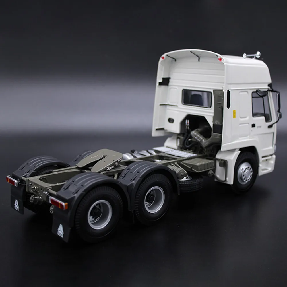 Коллекционная Классическая оригинальная 1:24 Diecast Sinotruk Howo 336 модель грузовика