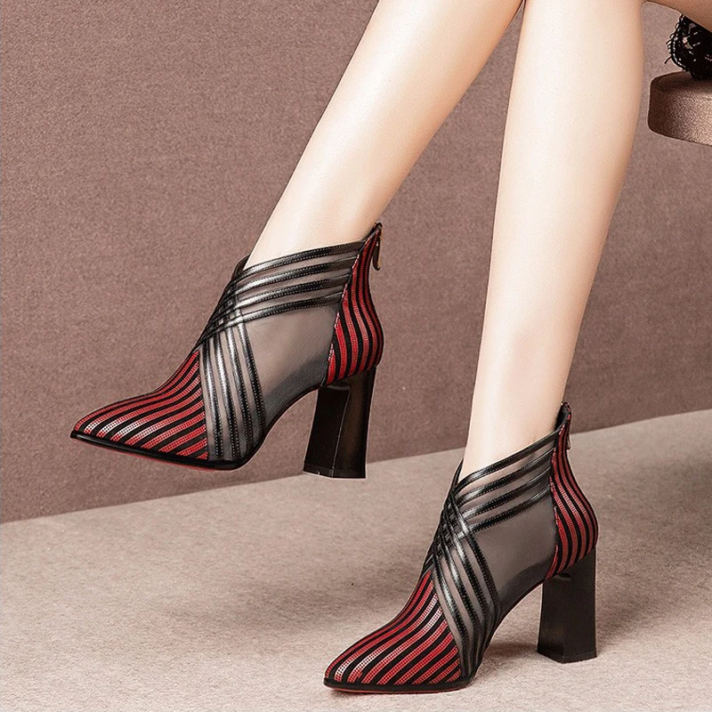

Fashion Stripes Design High Heels Sandals Women Summer Shoes Breathable Mesh Hollow Out Zipper Women Pumps Avant garde Sandals