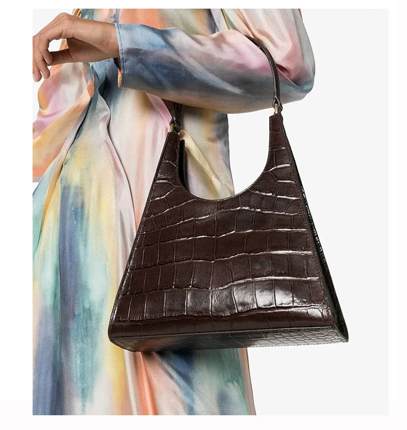 

Women Handbag Retro Alligator Subaxillary Bag Vintage Small Triangle baguette Bags for women 2019 Crocodile Shoulder Bag bolsas