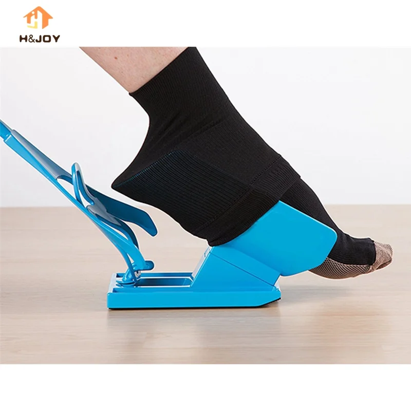 Приспособление для одевания инвалидов. Приспособление для одевания инвалидов. Приспособление для одевания носков для инвалидов. Приспособление для одевания инвалидов. Приспособление для надевания носков надевайка.