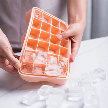 

12/24 Grid Silicone Ice Cube Maker with Lid Creative DIY Ice Cube Tray Mold for Ice Cream Cake Pudding Chocolate Whiskey Molds