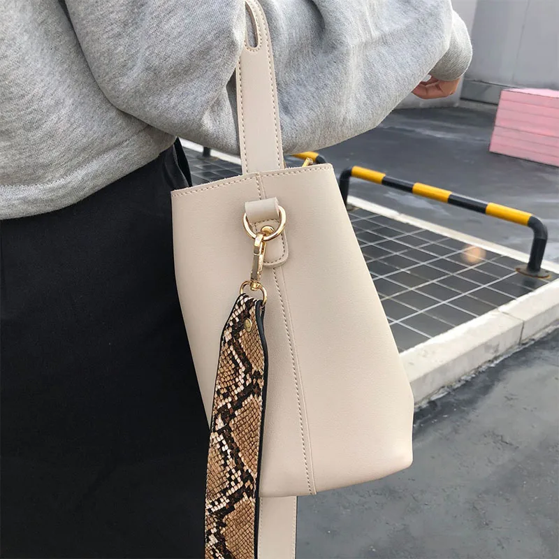 LANLOU женская сумка новая сумка на плечо роскошные сумки женские сумки дизайнерские высококачественные змеиные кожаные модные сумки-мессенджеры