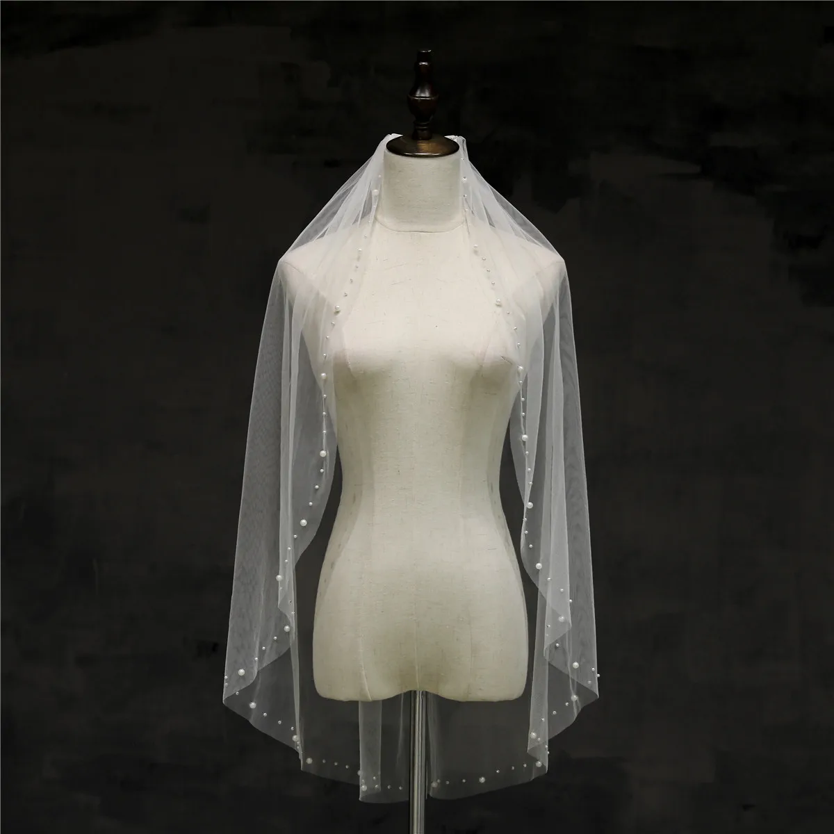 

Popodion Bridal Veils with Pearl Short One-layer Comb with Hair Bridal Veil Swiss Soft Tulle Simple ROM80277