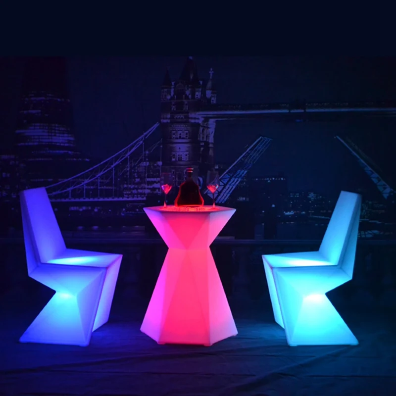 1 PC SK-LF28T (L60*W52*H76cm) LED Diamont Shape Bar Cocktail Table with 2 PCS LED Sofa Chair for Event Party 1 Set