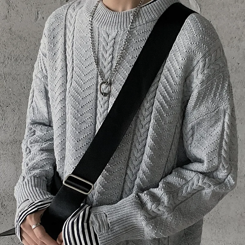 Winter New Hole Sweater Men Warm Fashion Solid Color Casual O-neck Sweater Pullover Man Streetwear Loose Long-sleeved Sweater Winter New Hole Sweater Men Warm Fashion Solid Color Casual O-neck Sweater Pullover Man Streetwear Loose Long-sleeved Sweater