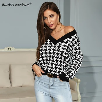 

V-neck Women's Sweater Black Long-sleeved Houndstooth Jacquard Sweater Women Autumn And Winter New Casual Retro Simple Pullover