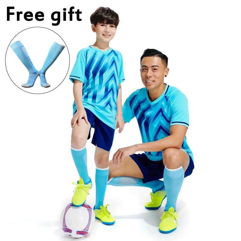 Бесплатный подарок носки для вас настроить Футбол клубная команда Униформа Наборы для мужчин мальчиков футбол футбольные майки костюмы рубашки и шорты наборы - Цвет: Blue