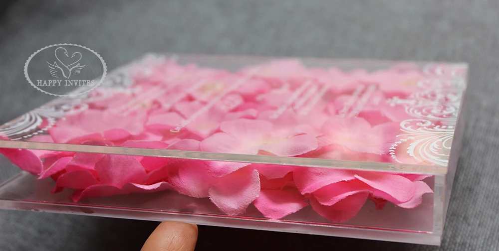 HI4081-09 Fantastic Clear Acrylic Box Invitation with Pink Flowers Decorations with White Writing Factory Price Made in China