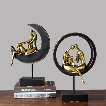 

Embraced Family Of Three Abstract Characters Sculpture Statue Resin Art Craft Home Decoration Furnishings Accessorise Gifts