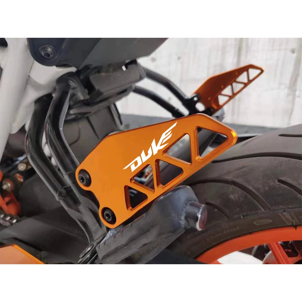 390 DUEK аксессуары для мотоциклов CNC задняя пятка Защитная крышка Защита задняя ножная боковины для KTM DUKE 390 DUKE390