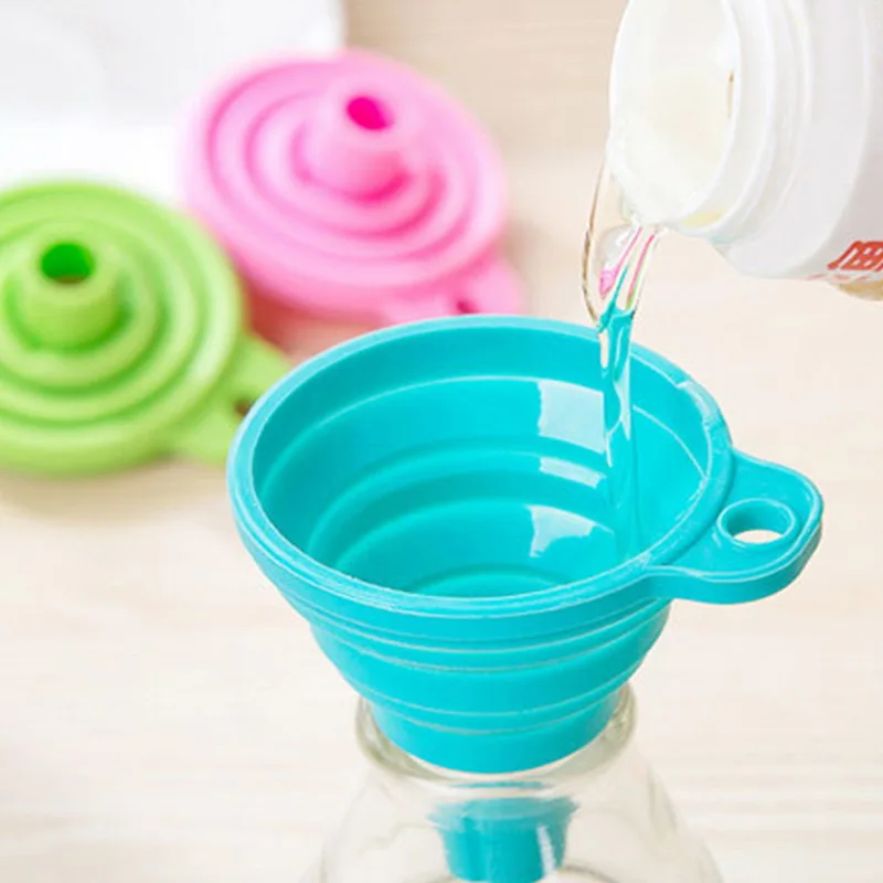 Mini Foldable Funnel Silicone Collapsible Folding Portable Funnels Be Hung Household Liquid Dispensing Kitchen Tools |