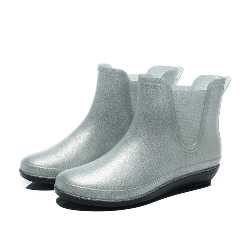 slip on rubber boots