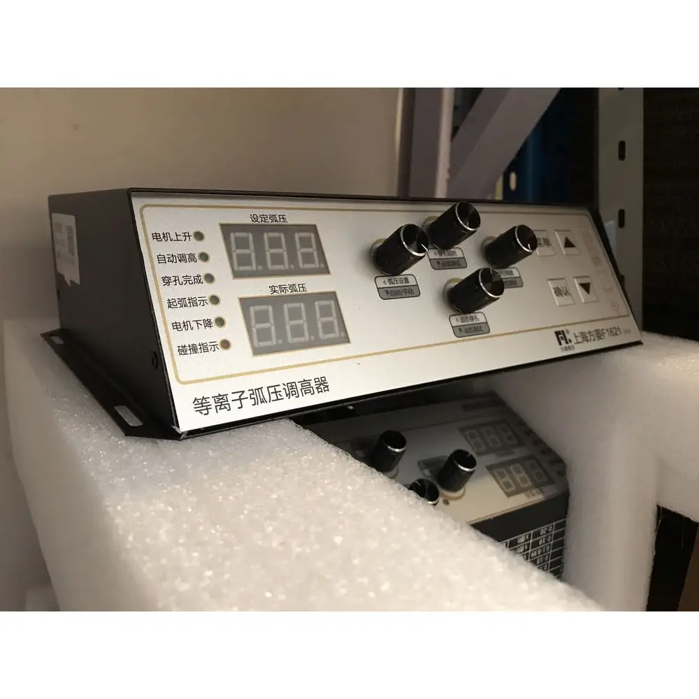 US $199.00 THC automatic Arc cap voltage plasma torch height controller Plasma cutting machine cutter LED display F1621