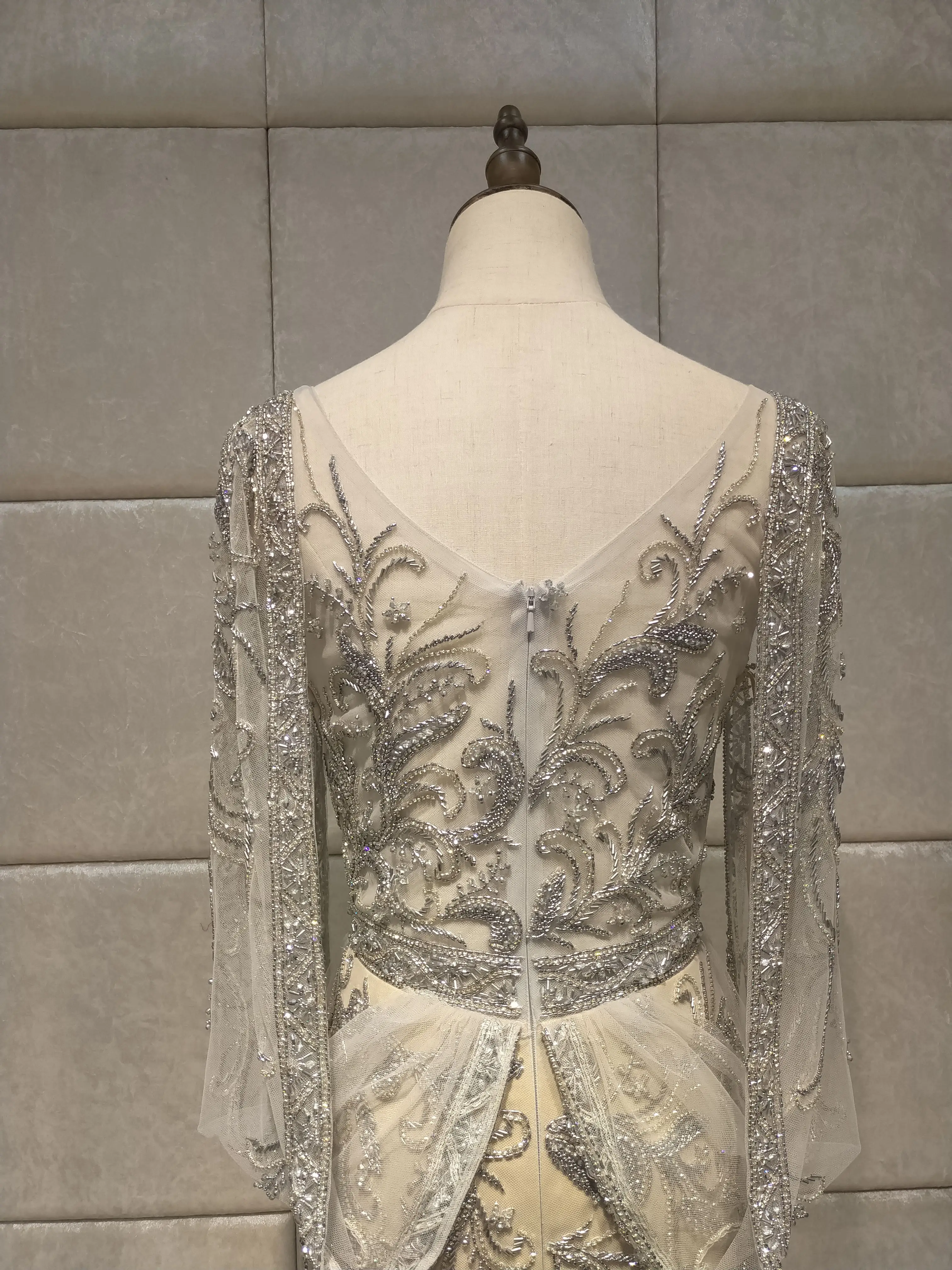 Характерные вечерние платья с перьями; Новинка года; vestido de noiva abendkleider robe de soiree; длинное платье