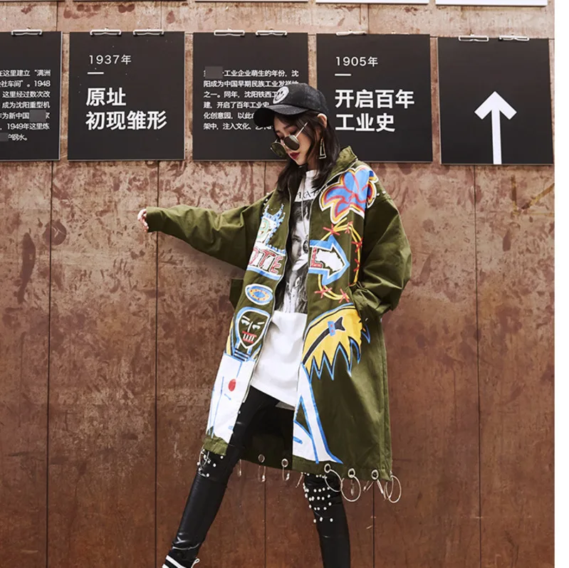 3110 Autumn Pattern Graffiti High Street Loose Trench Coat For Women Large Size Loose Rivet Harajuku Punk Style Windbreaker