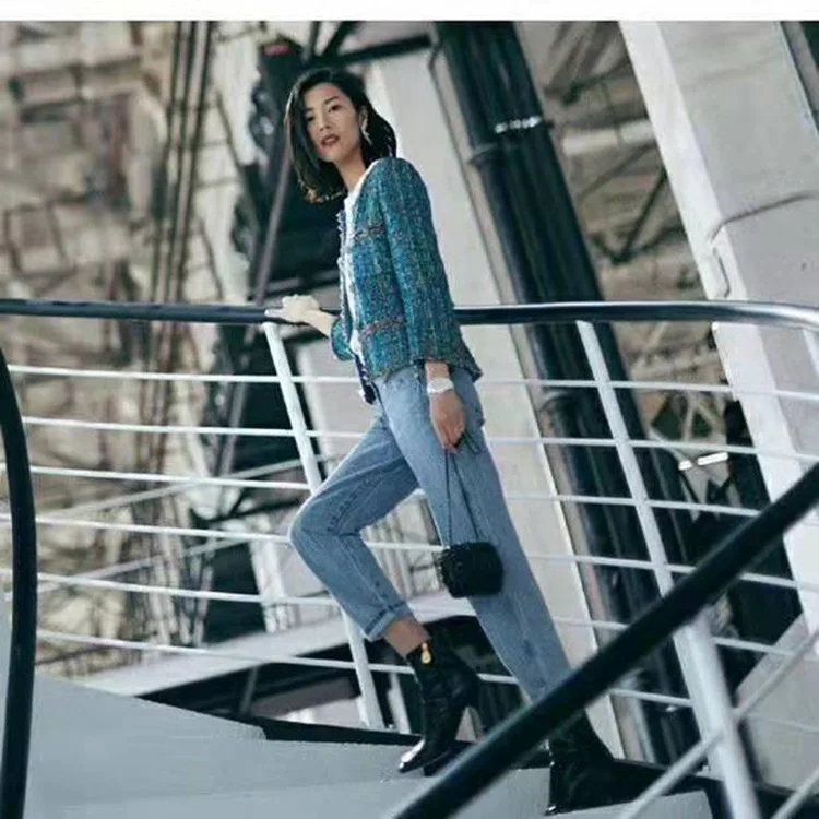 "Listening Dew" Liu Wen, стиль знаменитостей, Дебютант, изящное женское короткое пальто, осень, стиль, твидовый зеленый плед