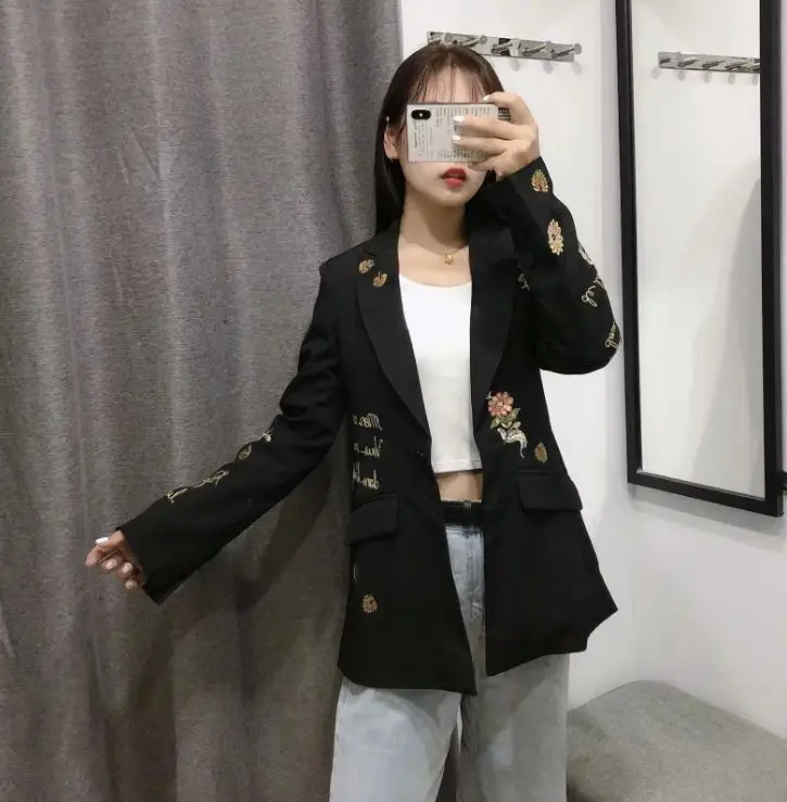 

HCBLESS 2019 Autumn New Women's Heavy Industry Embroidery One Button jacket Women's Small Suit jacket