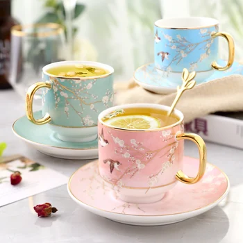 

Luxury Phnom Penh Pastoral Flowers and Birds Ceramic Coffee Cup and Saucer Set Home Afternoon Tea Flower Tea Cup High-end Gifts