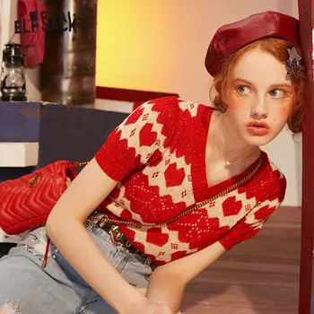 

ELFSACK Red Jacquard Hollow Cut Knit Casual Pullover Sweaters Women 2020 ELF Summer Short Sleeve Ladies Korean Daily Slim Top