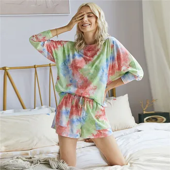 

Johnature New Casual Tie-dye Loose Women Two Pieces Sets 2020 Autumn Loose Three Quarter Sleeve Top And Short Pant Female Sets