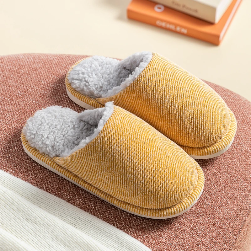 

Winter indoor slippers Home slippers with velvet warm Soft and comfortable lady slippers Indoor couple light casual shoes