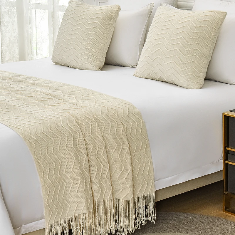 Watercolor Floral Bed Runner - Cal King Size 102"x20", Boho Wildflower Design, Soft Polyester Blend