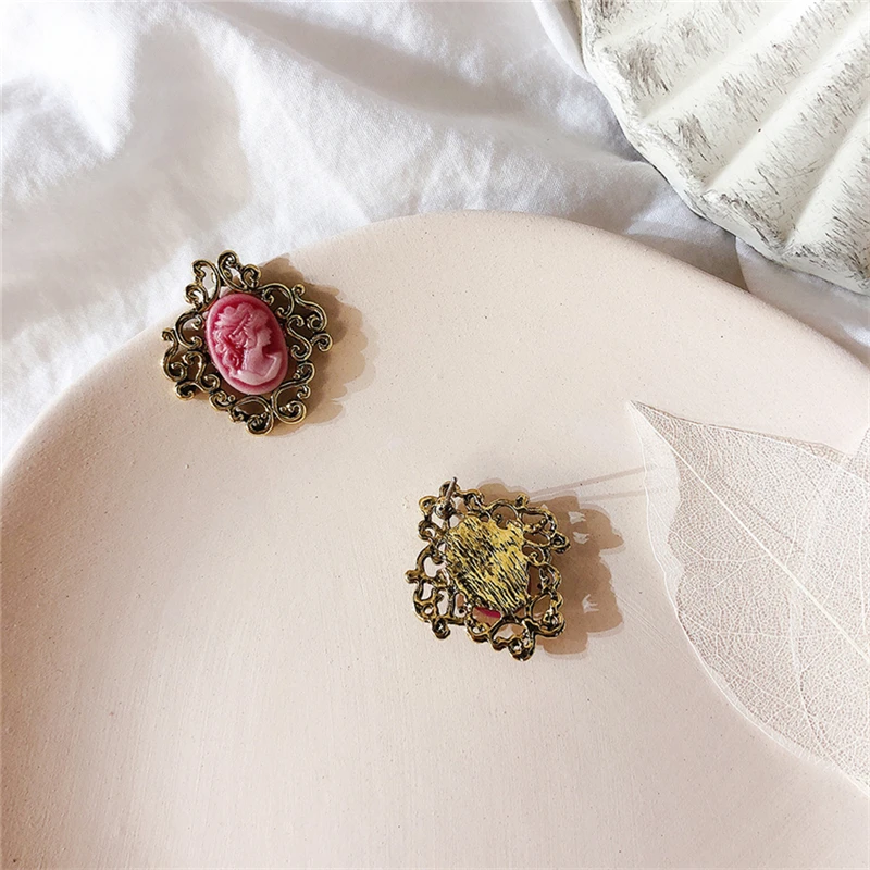 6 Style Vintage Look Antique Lady Queen Relief Oval Acrylic Earring Push Back Stud Fashion Jewelry for Women Cameo Earrings stud earrings,acrylic earrings