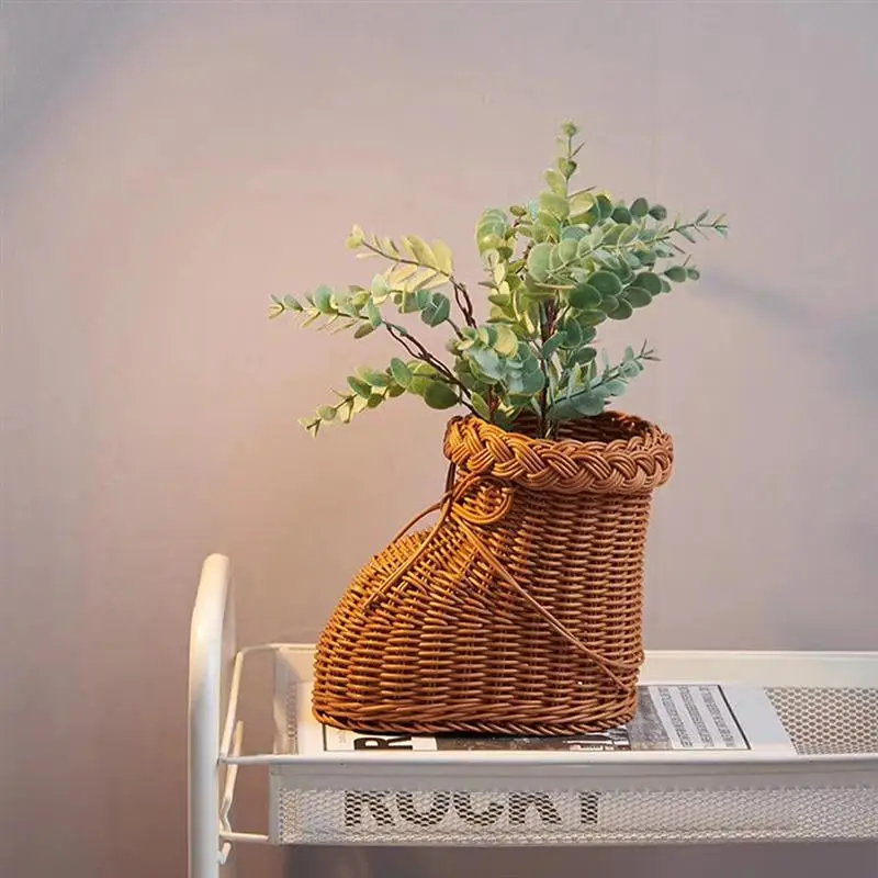 

1Pc Imitated Rattan Woven Basket Creative Shoes Shape Storage Basket Display Basket Desktop Organizer