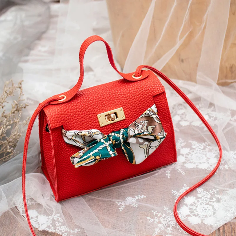 Ins Горячая Мода простая маленькая квадратная сумка женская дизайнерская сумка Высококачественная сумка из искусственной кожи с цепочкой для мобильного телефона через плечо - Цвет: red