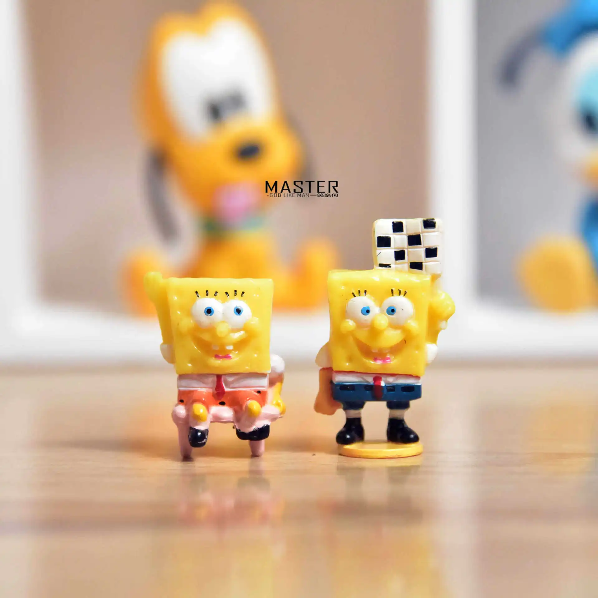 Фигурка героя аниме Bandai мини-игрушка квадратные штаны мультяшная кукла