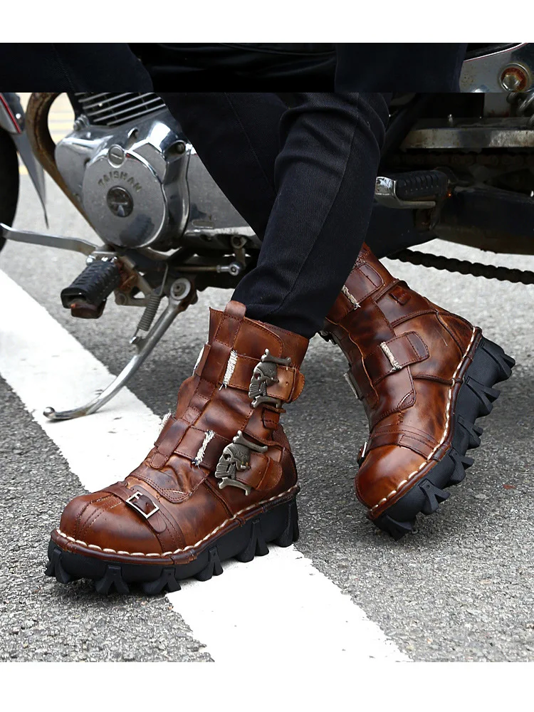 Cena Męskie skórzane buty do pracy ze skóry wołowej buty wojskowe gotyckie czaszki Punk buty motocyklowe typu martin męskie wspinaczka konna