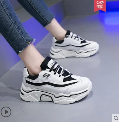 Женские сетчатые кроссовки на шнуровке повседневные дышащие толстой платформе