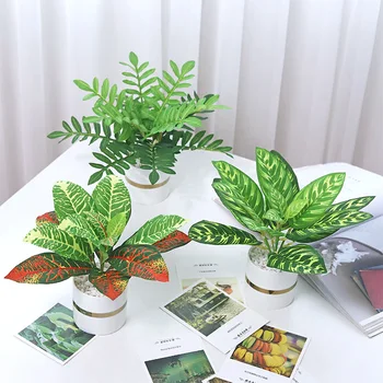 

Green Artificial Palm Leaf Plastic Plants Garden Home Decorations Scutellaria Tropical Tree Fake Plants