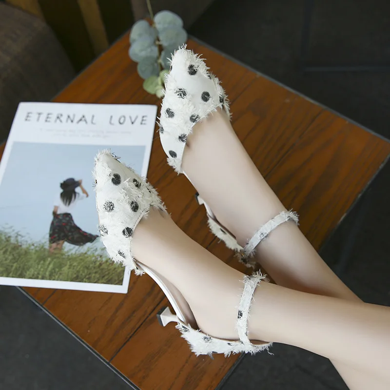 

Sandals Women's 2019 Spring And Summer New Style GIRL'S Semi-high Heeled Shoes Pointed Shallow Mouth Suede Polka Dot Hallow Thin