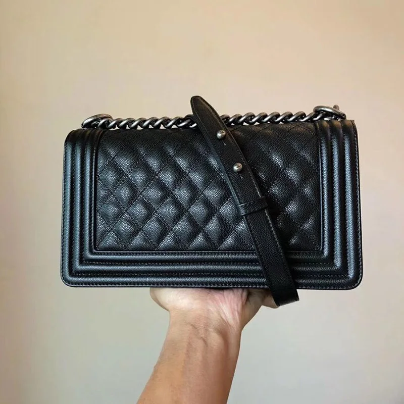

Classic Diamond Lattice Designer Bags For Women Grained Women Shoulder Bag Luxury Brand Lock Chain Messenger Bag Quilted Handbag