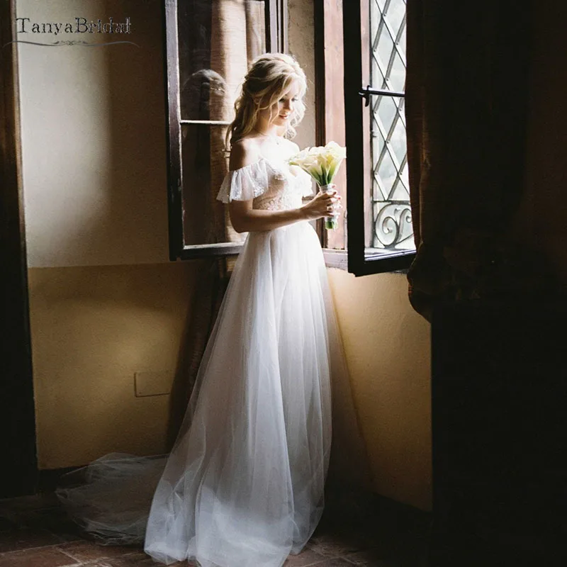 

Ivory Lace Tulle Wedding Dresses Off The Shoulder Bohemian Bridal Gowns Vestido De Noivas DW190