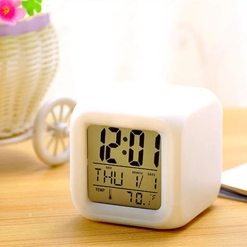 Светодиодный куб часы для дома TSLM1 BTZ1 светодиодный Будильник 7 цветов Изменение цифровой Настольный гаджет Цифровой термометр с сигнализацией в ночное время