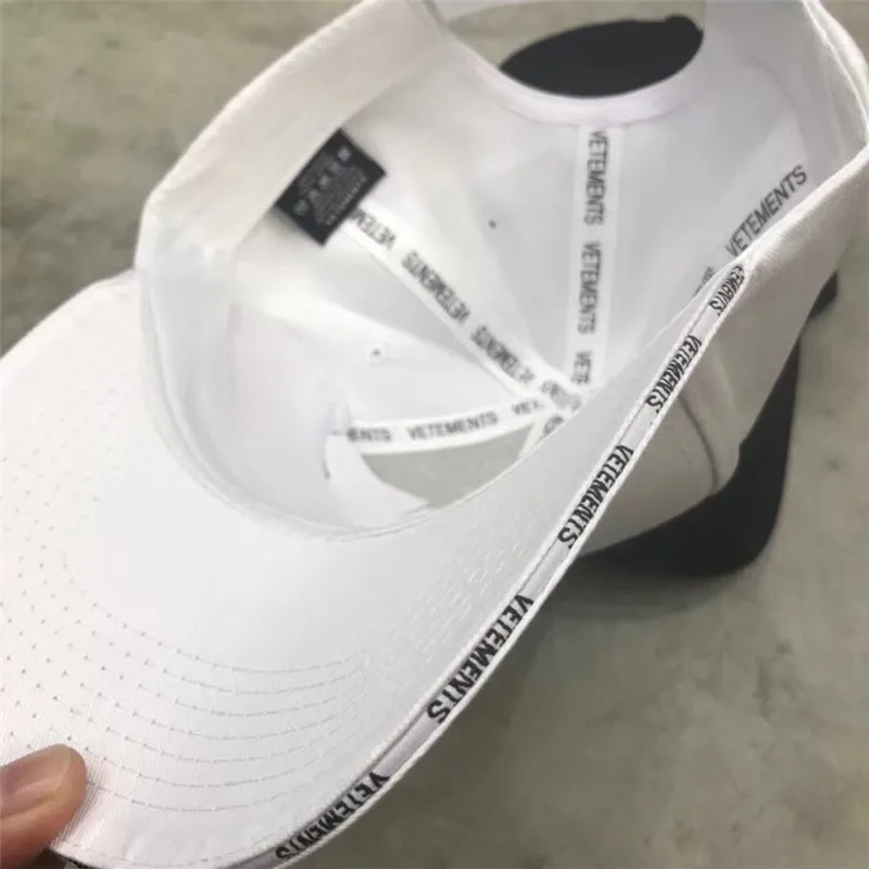 HTB1CDlCw7KWBuNjy1zjq6AOypXaL