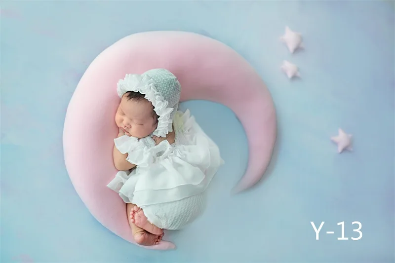Baby Photography Accessories Newborn Props Moon Pillow Star Hat Set Studio Boy Girl Photo Shoot Background Fotografia Blanket Baby Photography Accessories Newborn Props Moon Pillow Star Hat Set Studio Boy Girl Photo Shoot Background Fotografia Blanket