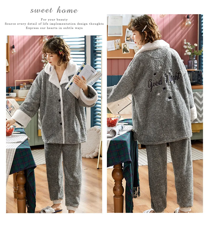 12424089353_2080583785