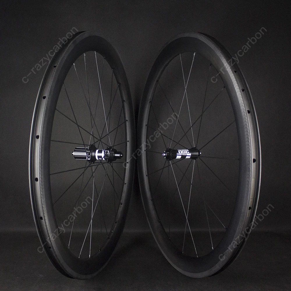 Flash Deal Free Shipping DT Swiss 700C High End 35mm Road Bike Carbon Wheels with Showstopper Brake Track 4