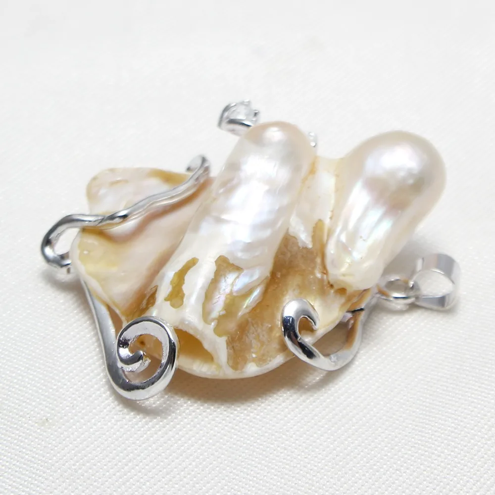 15547749635691252_1326