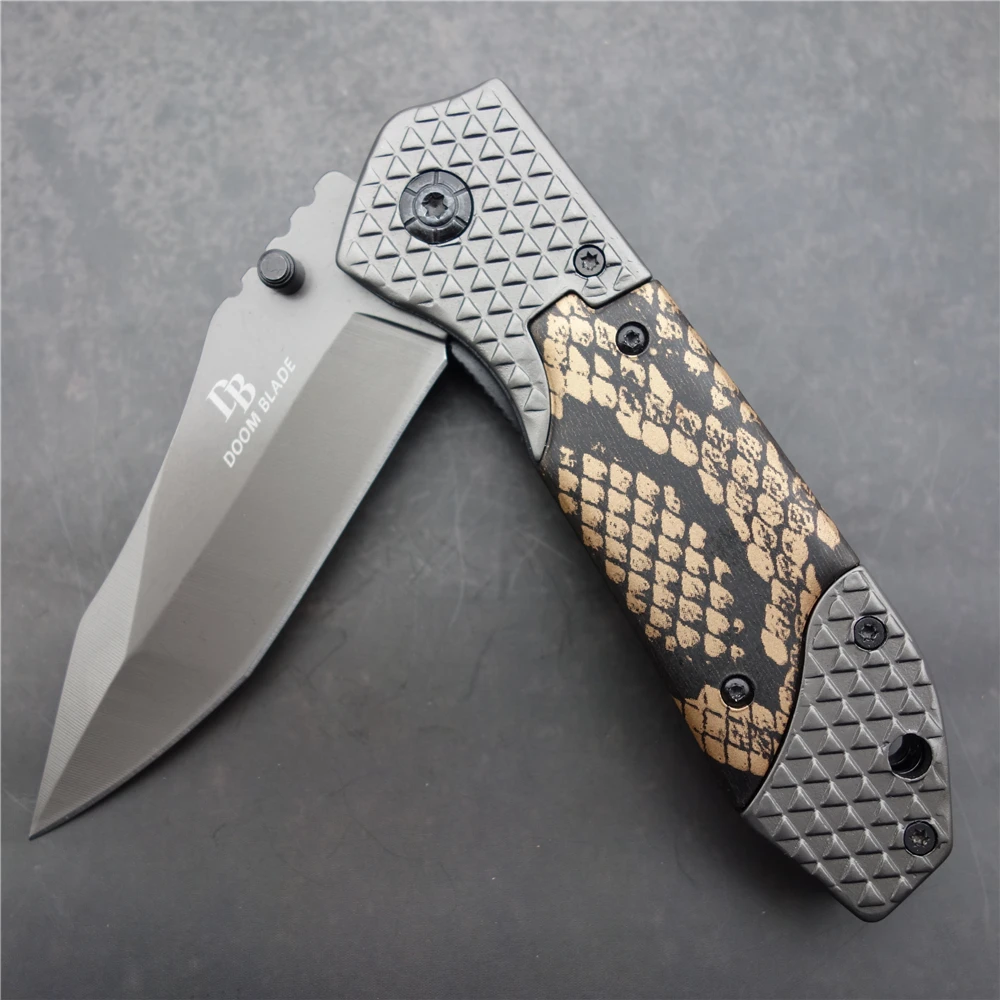 01 7.8" Knives 57HRC wooden handle 5Cr13Mov blade folding knife multi-function survival portable folding knife sharp fruit knife - Цвет: 01