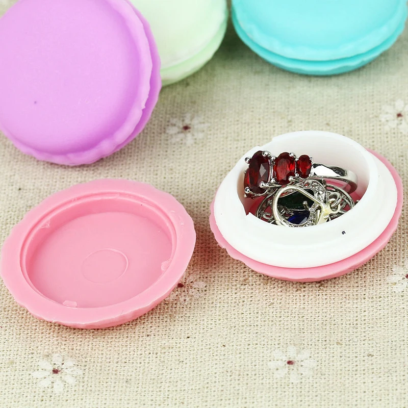 261285_no-logo_261285-1-08