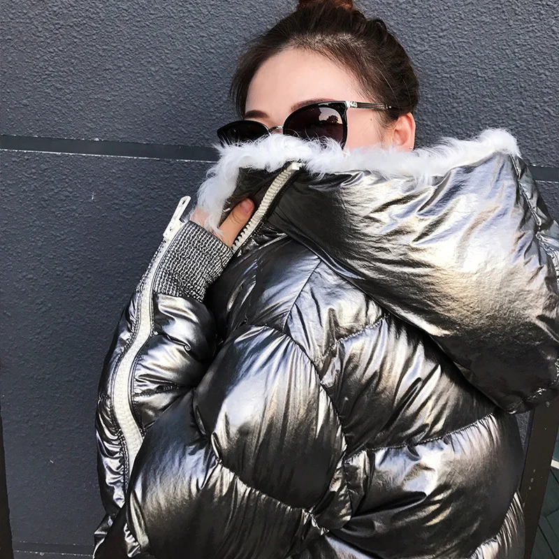 пуховик блестит. куртка зефирка mohito. пуховик-одеяло женский. блестящие пуховики женские. блестящий пуховик женский.